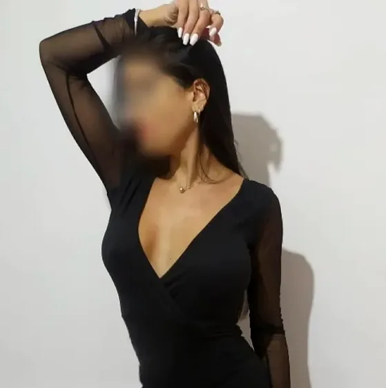 Antonia, 29