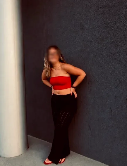 Isabell, 18