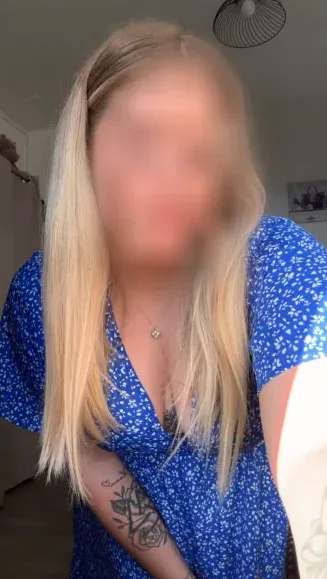 Janina, 22