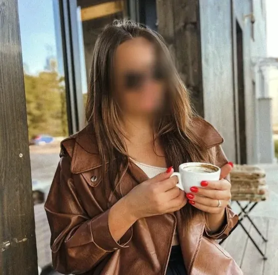 Kathleen, 27