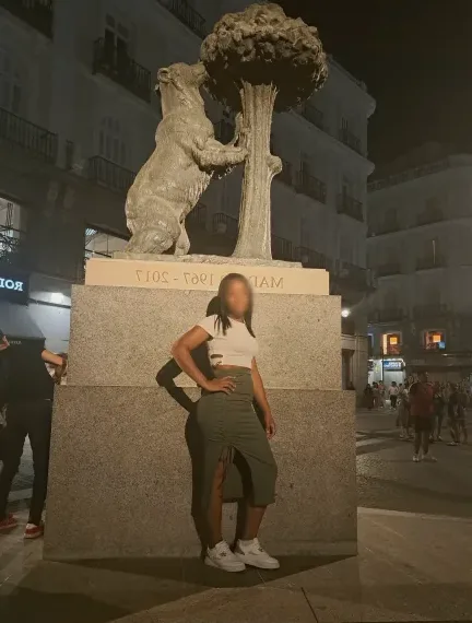 Linda, 34