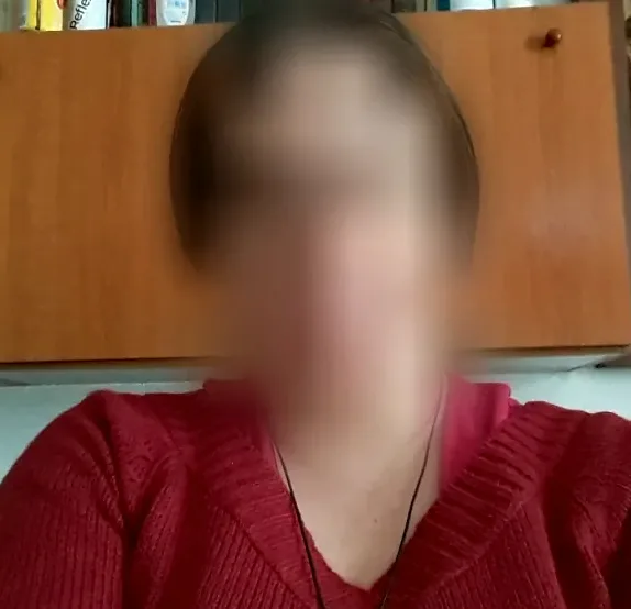 Özlem, 40